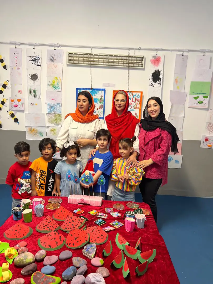 نمایشگاه کارهای دستی کودکان پایان هر فصل